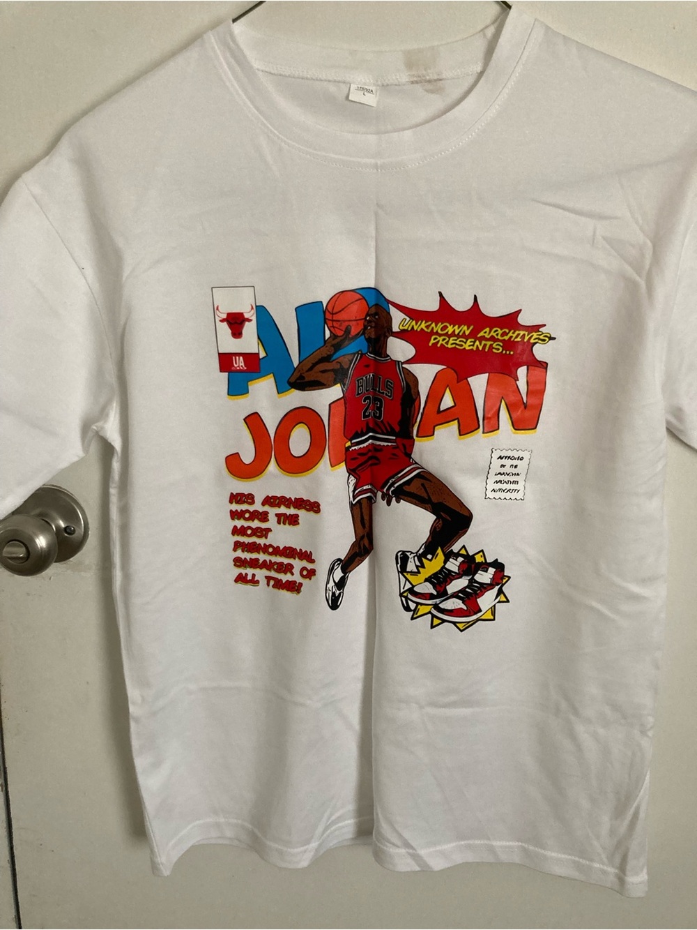 White Graphic Short Sleeve Tee with Retro Basketball Art